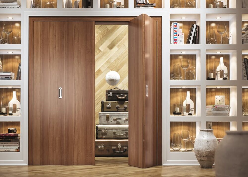 Сгъваеми интериорни врати