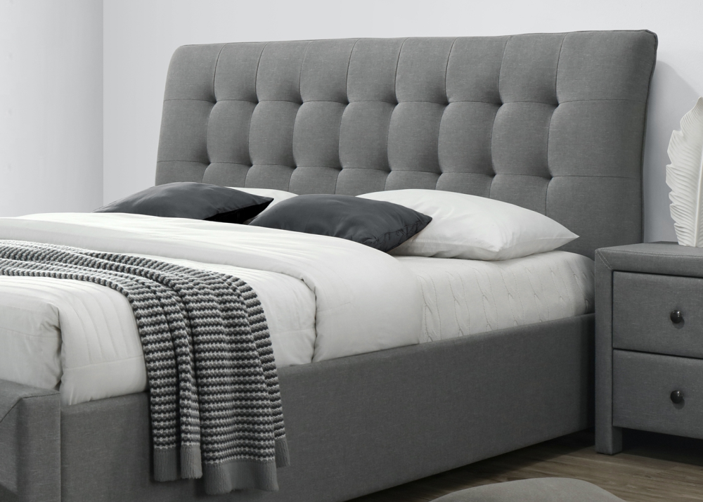 Alternative view of Тапицирано легло Percy