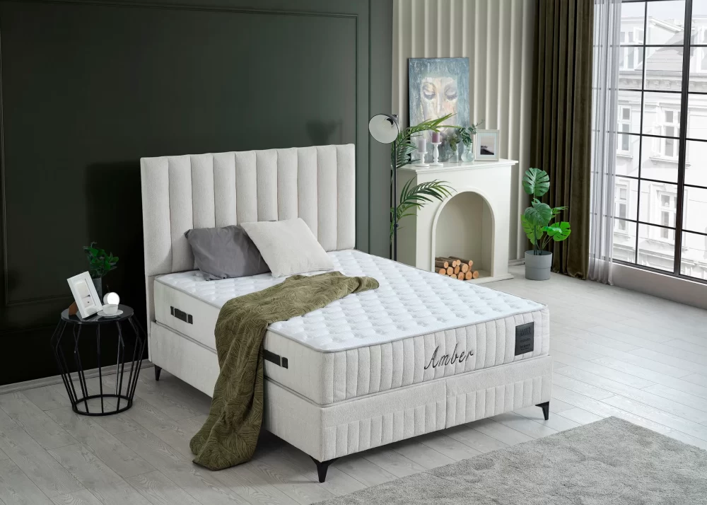 Alternative view of Тапицирано легло Amber