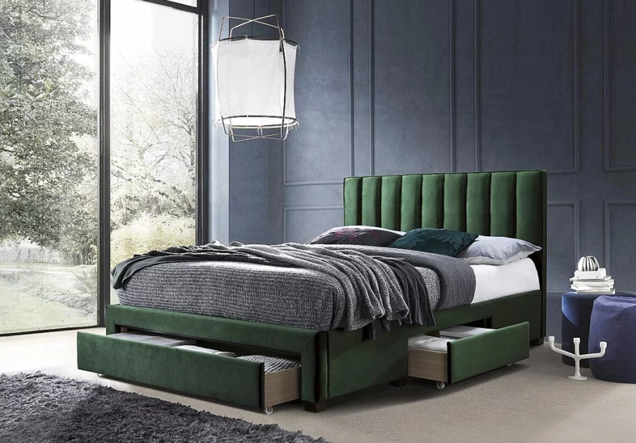 Тапицирани легла в Мадан