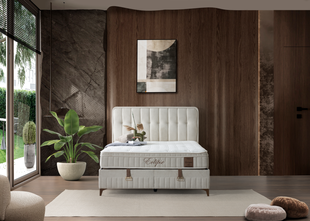 Alternative view of Тапицирано легло Eclipse